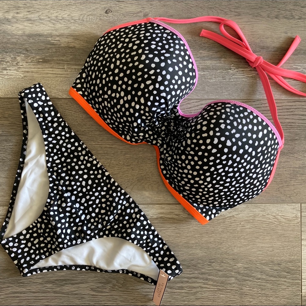 Victoria’s Secret 34DDD Bikini